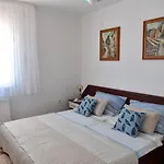 Agnic Trogir