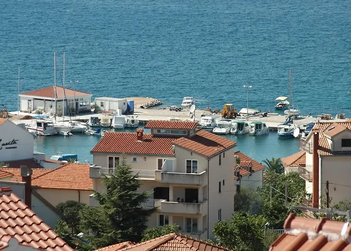 Agnic Trogir