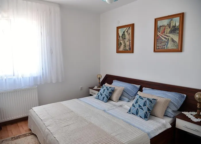 Agnic Trogir