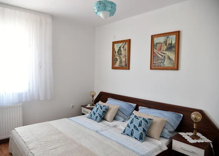 Agnic Lejlighed Trogir